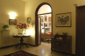 Acomodação com café da manhã  Badia Fiorentina
